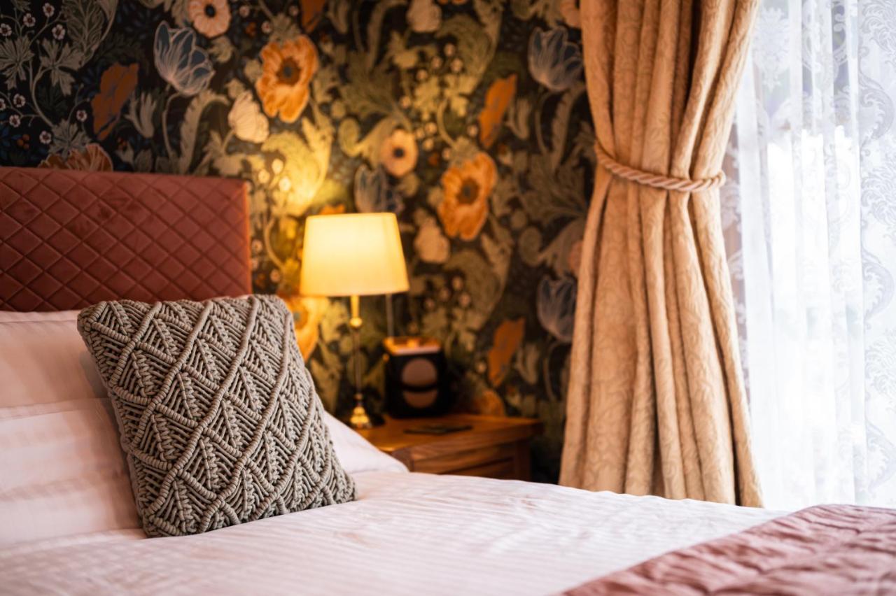 Southcliffe B&B Lynton Bagian luar foto