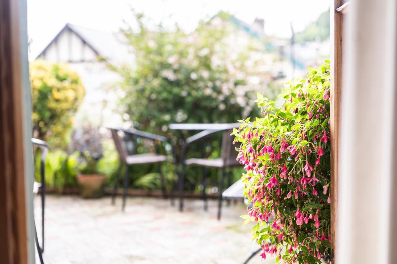 Southcliffe B&B Lynton Bagian luar foto